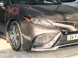 تۆیۆتا کامری